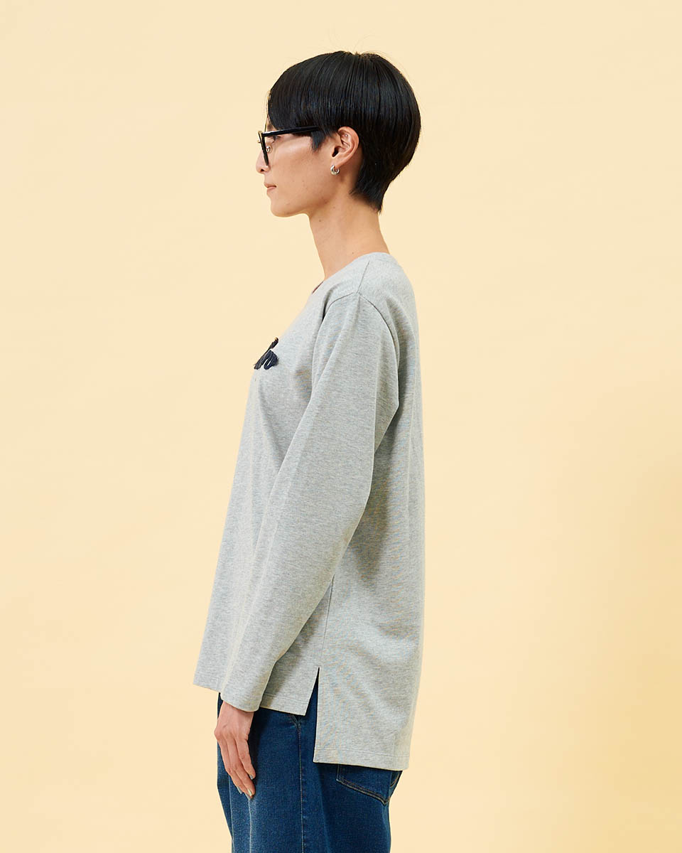 コード刺繍入りロンT | JANTZEN Official Brandsite コード刺繍入りロンT | JANTZEN Official Brandsite