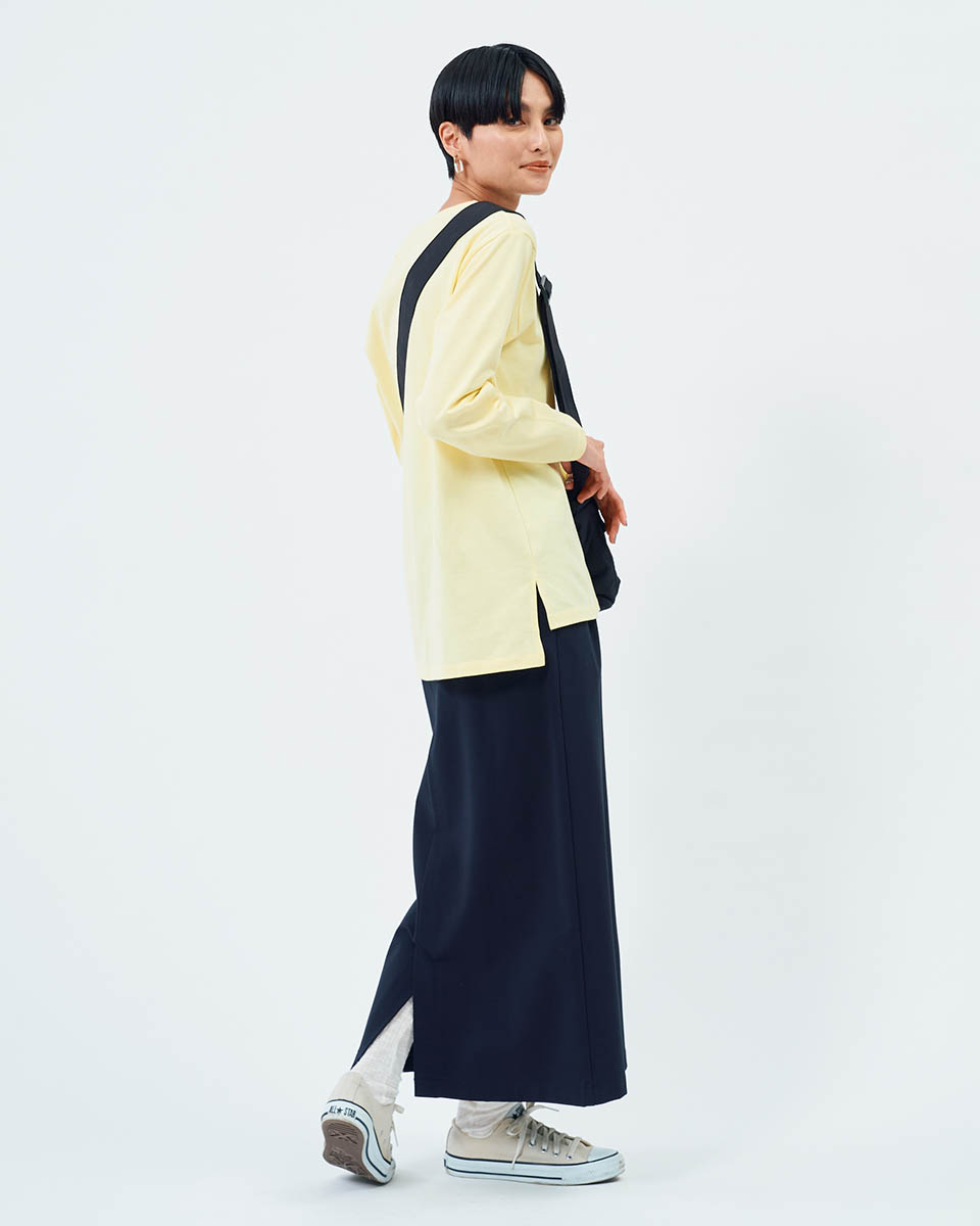 コード刺繍入りロンT | JANTZEN Official Brandsite