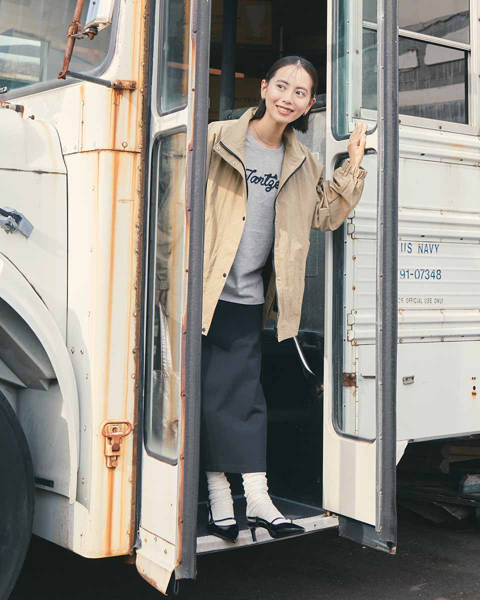 コード刺繍入りロンT | JANTZEN Official Brandsite