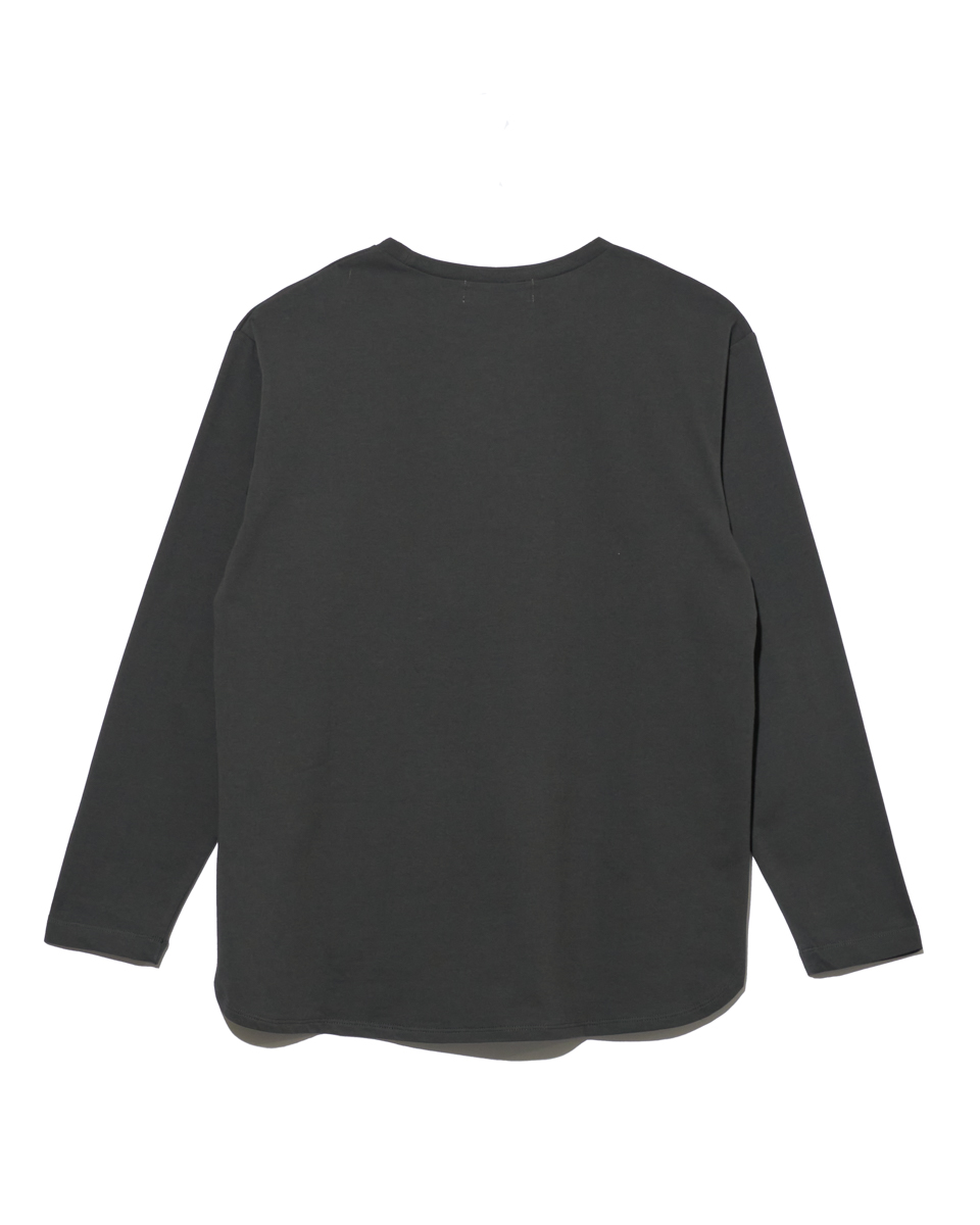 吸水速乾/接触冷感】ロゴ刺繍ロンT | JANTZEN Official Brandsite