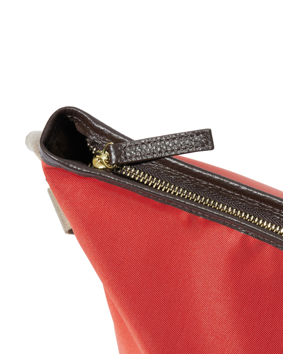 撥水ポリ×レザーショルダー | JANTZEN Official Brandsite