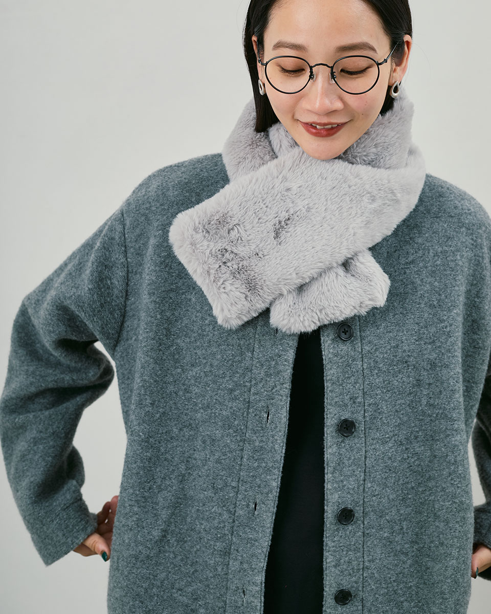 ラビットフェイクファーループ付きティベット | JANTZEN Official