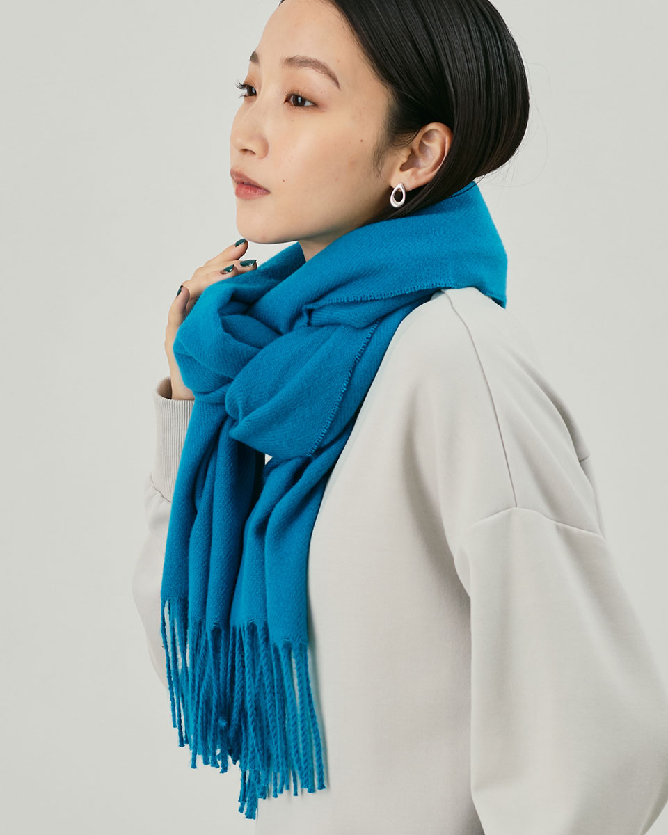 カシミヤタッチカラーソリッドストール | JANTZEN Official Brandsite